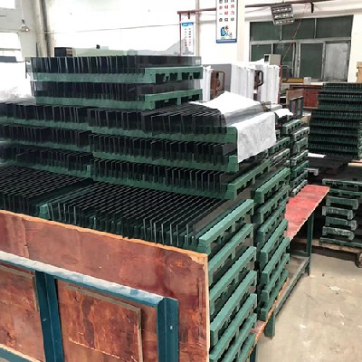 供應(yīng)：5MＭ灰色玻璃、櫥柜拉欄玻璃、洗碗機玻璃 (3)